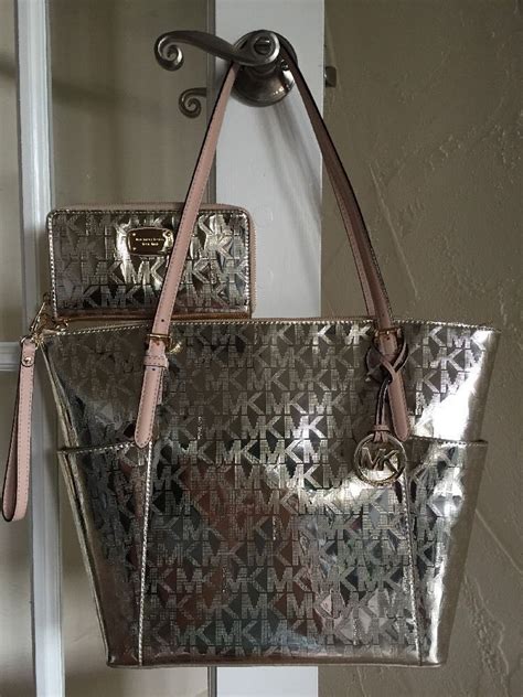 michael kors jet set mirror tote|Michael Kors jet set large.